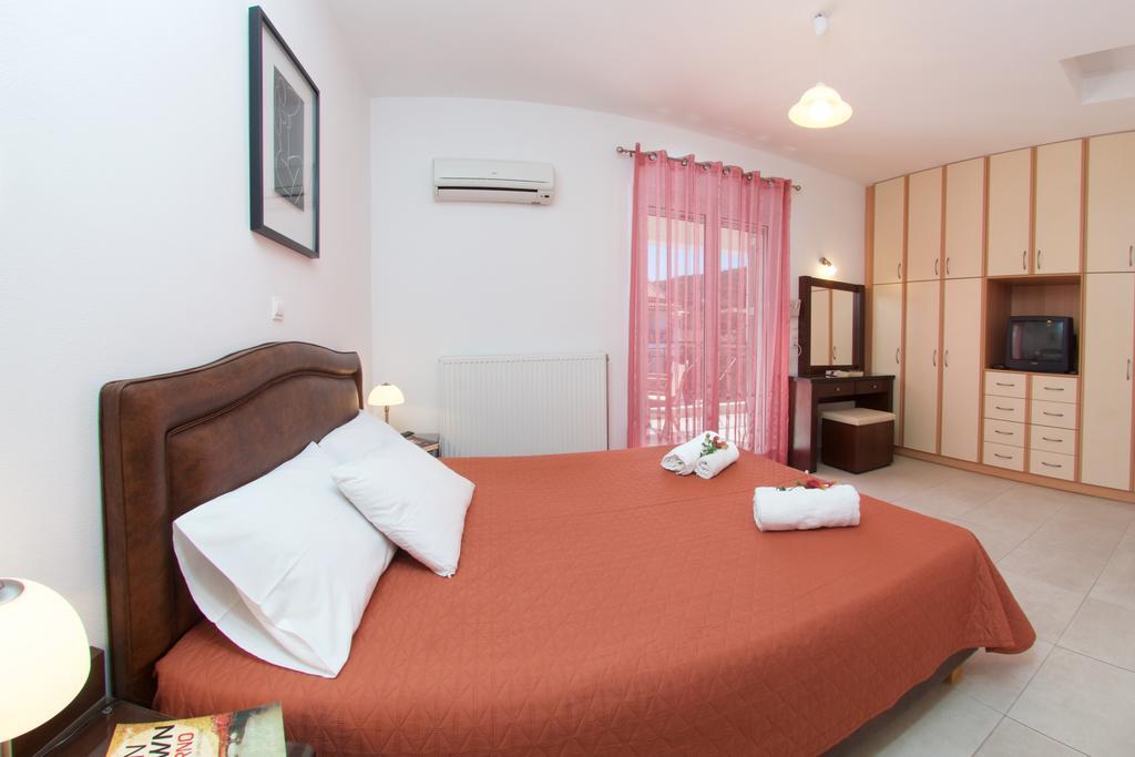 Aparthotel Diamanto Complex Karavomylos Exterior foto